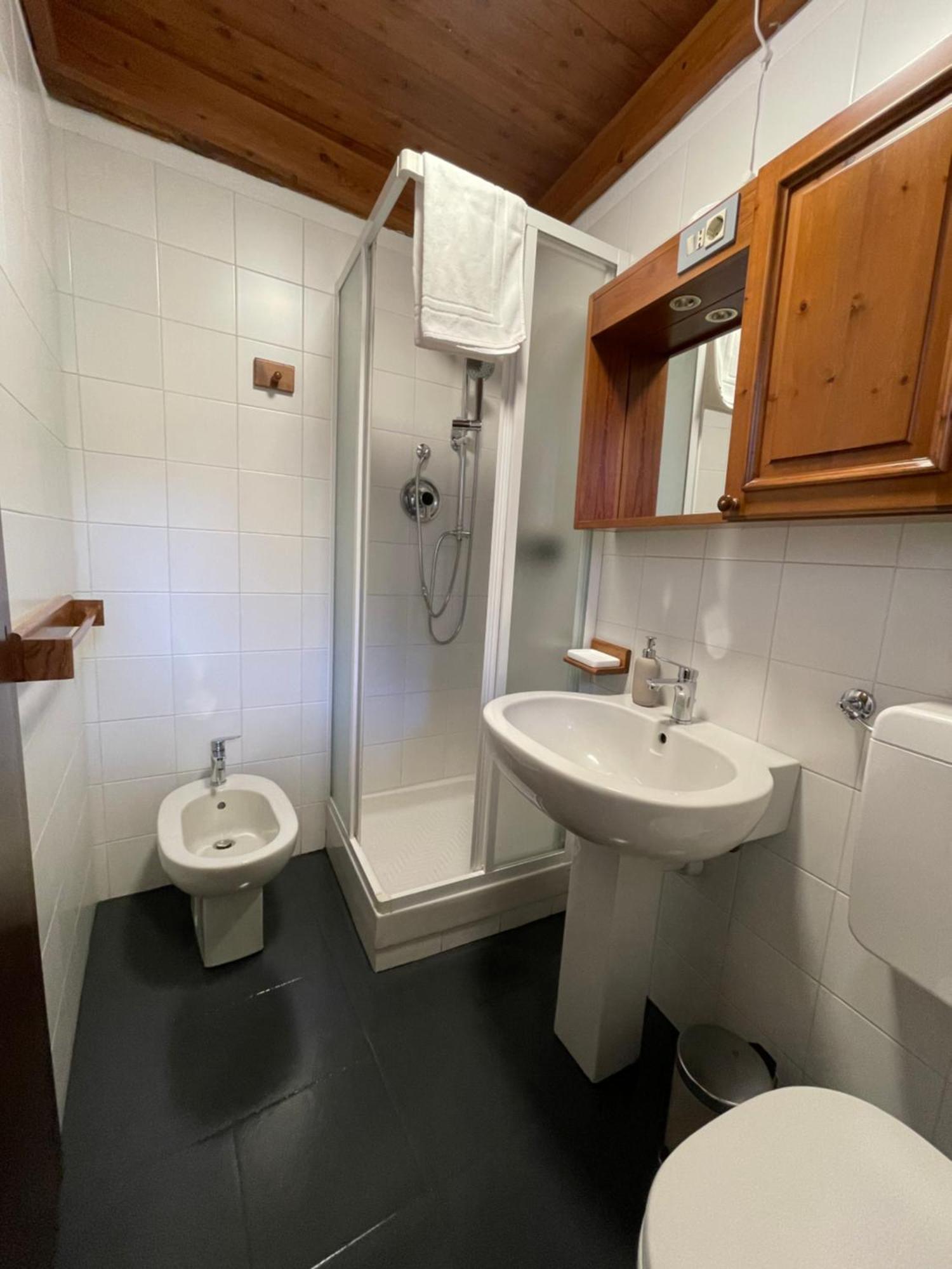 Chalet Bellevue Bardonecchia Habitación foto