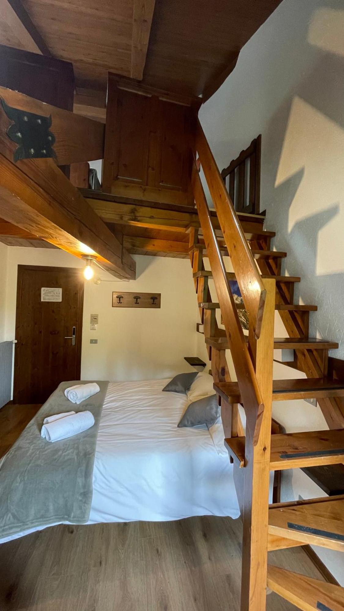 Chalet Bellevue Bardonecchia Habitación foto